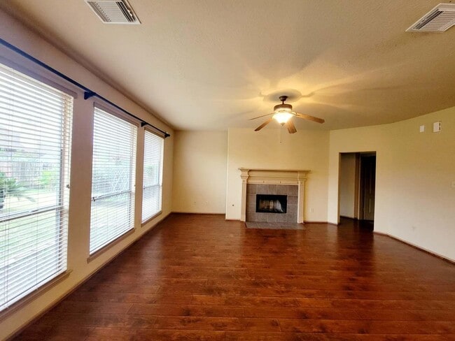 Foto del edificio - 23147 Enchanted Cactus Dr