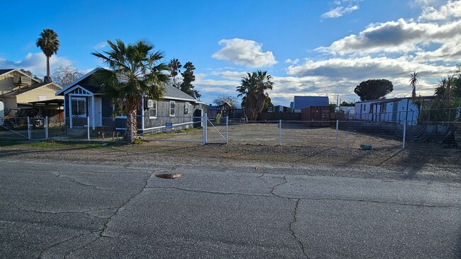 Building Photo - Single Family Home in Maricopa for Lease