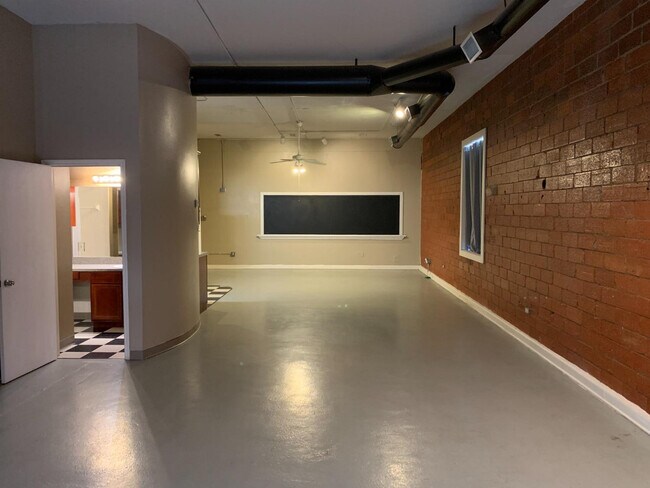 Foto del edificio - 1414 Texas Ave