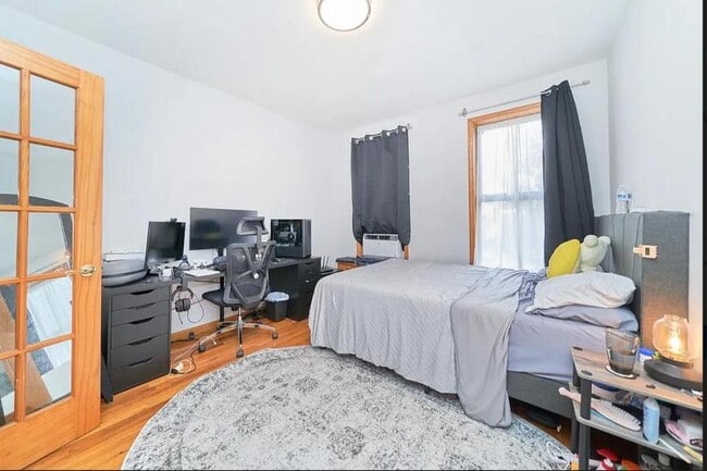 Building Photo - 1 bedroom in NEW YORK NY 10018