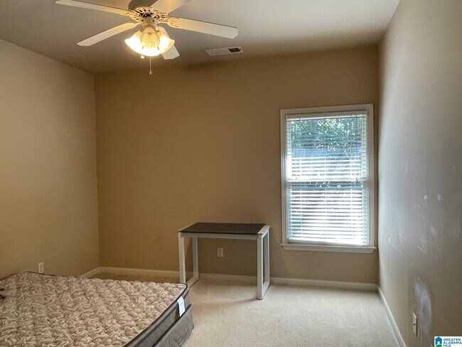 Foto del edificio - 1057 Inverness Cove Way