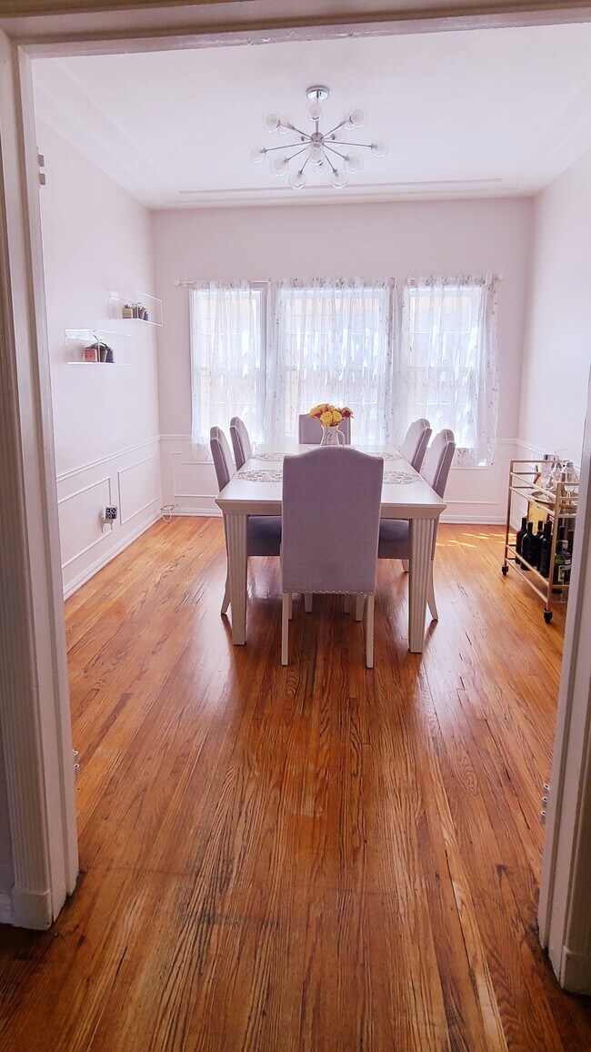 Formal dining room - 1003 S Holt Ave
