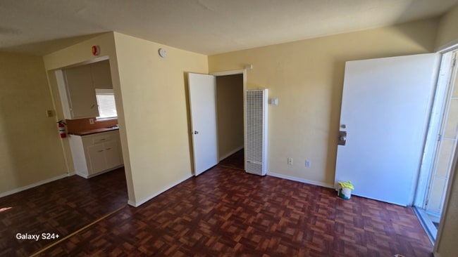 Photo - 765 S I St House