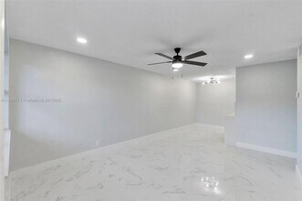 Building Photo - 5305 NW 18th St