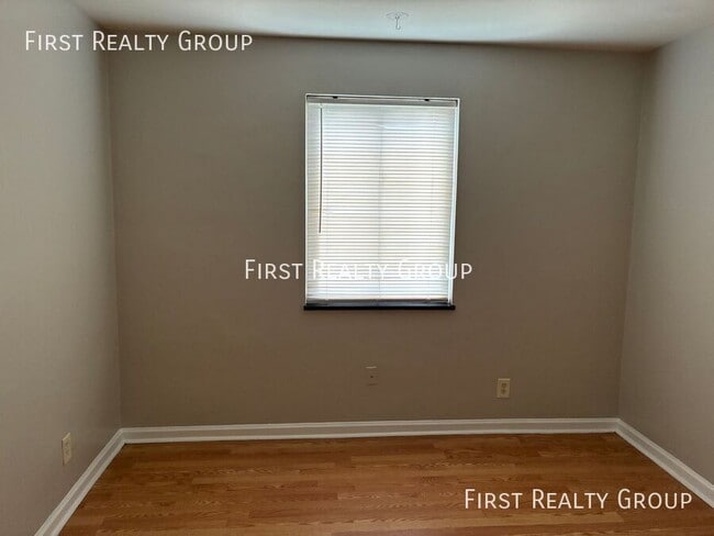 Building Photo - 3129 S. Smithville-#1