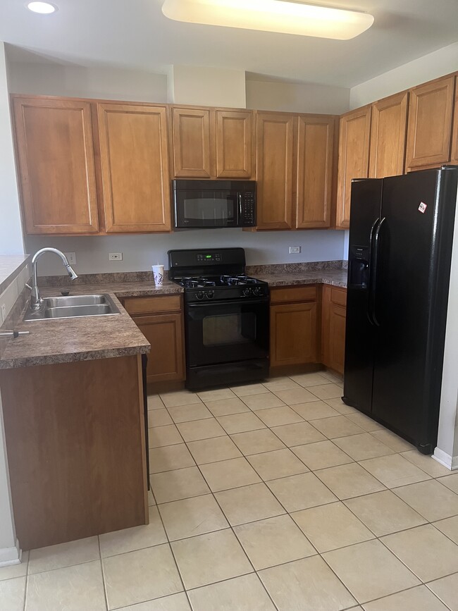 Foto del edificio - 5752 Wildspring Dr