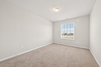 Building Photo - 3815 W Alessano Ln