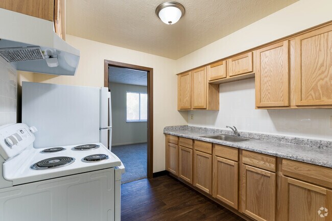 1 habitación, 1 baño - 540 pies cuadrados - Cocina - Kenmore Apartments and Townhomes