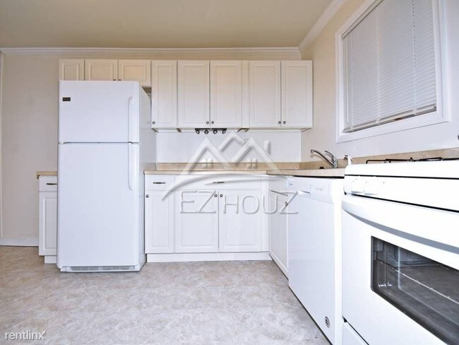 Foto del edificio - 5401 Todd Ave