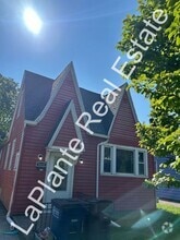 Building Photo - 3510 Wallwerth Dr