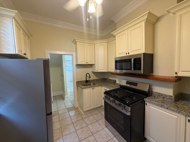 Foto del edificio - 2606-2608 Danneel Street