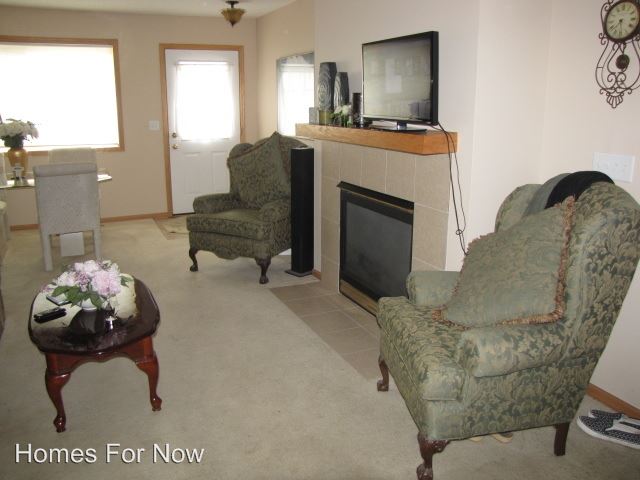 Foto del edificio - 17580 Gillette Way