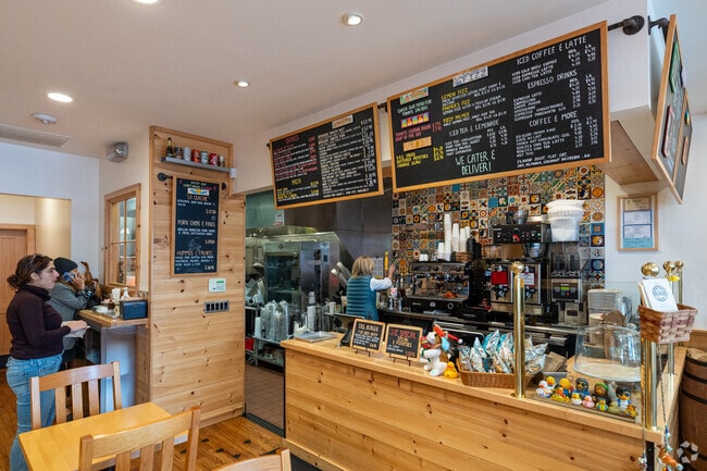 Stop by The Dilly Duck Shop for fresh rustic food and a friendly meal in Merritt.