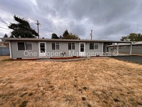 Building Photo - 119 SE 98th Ave
