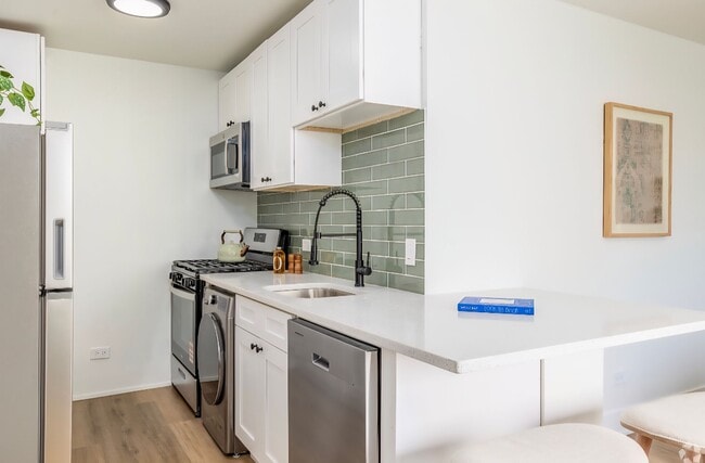 Building Photo - Gentry Manor Apartments