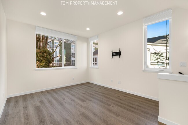 Foto del edificio - 2024E NE 85th St