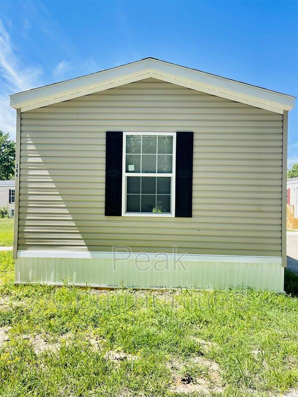 Building Photo - 364 Shady Brook Hts