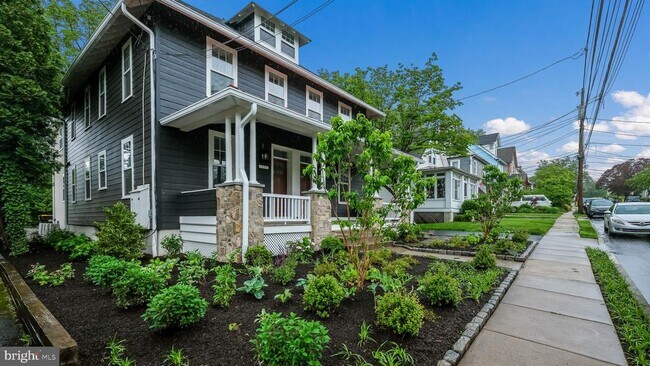 Foto del edificio - 115 Harvey Ave