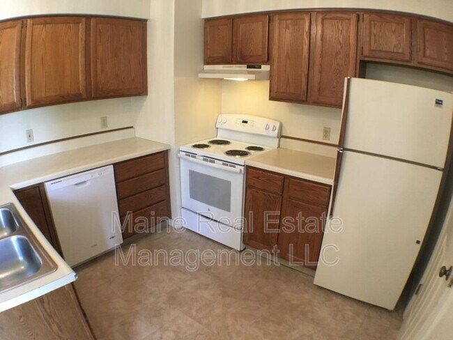 Foto del edificio - 45 Valley View Ln