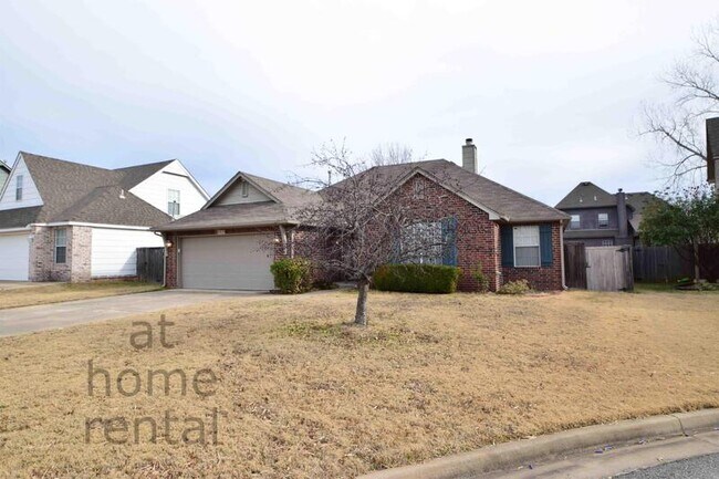 Building Photo - 8439 S 109th E Ave