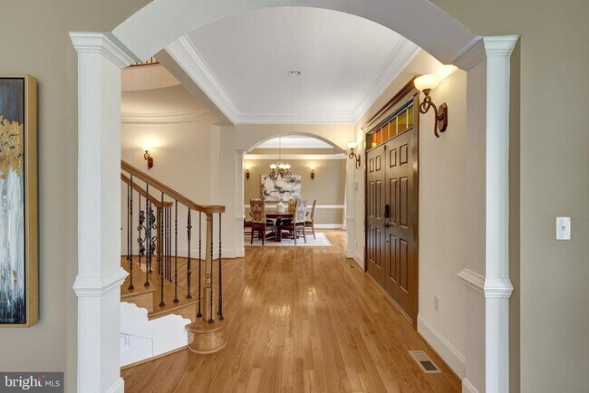 Foto del edificio - 829 Golden Arrow St