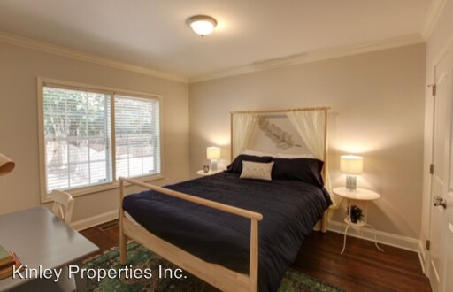 Building Photo - 2 br, 1 bath House - 2020 Union Street