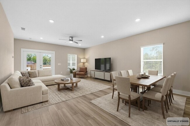 Building Photo - 201 Lyla Ln