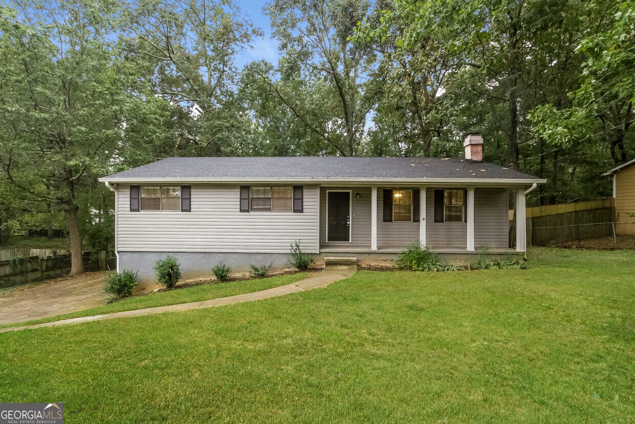 Primary Photo - 5845 S Quail Dr