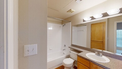 Interior Photo - Red Stone Ranch