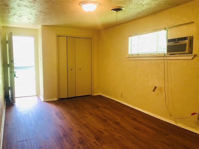 Foto del edificio - 518 W Sycamore St