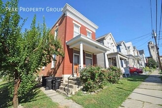 Building Photo - 2369 Flora St