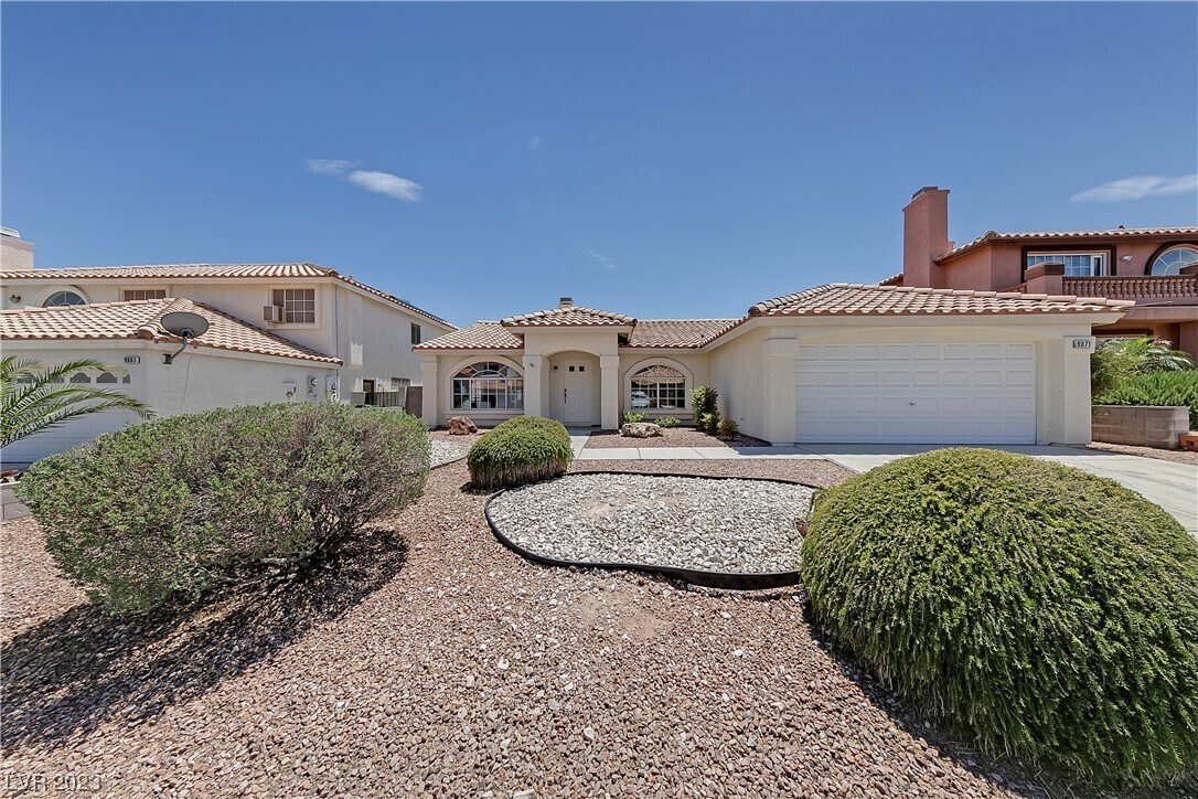 9071 Baysinger Dr, Las Vegas, NV 89129 House for Rent in Las Vegas
