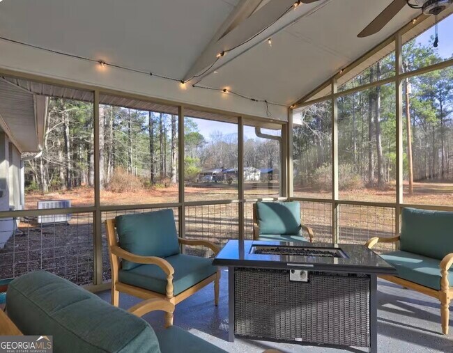 Building Photo - 2734 GA-92