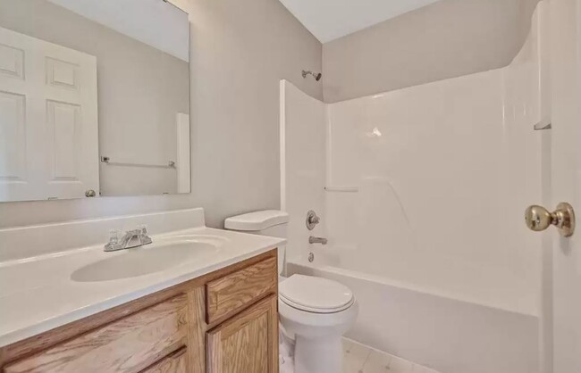 Building Photo - 2311 Adams Creek Dr