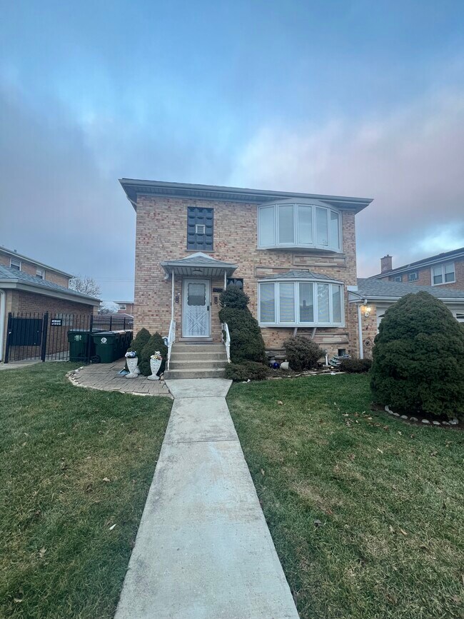Foto del edificio - 8729 N Wisner St