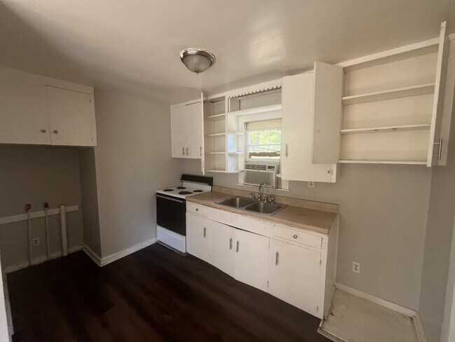 Foto del edificio - 1107 S Rd