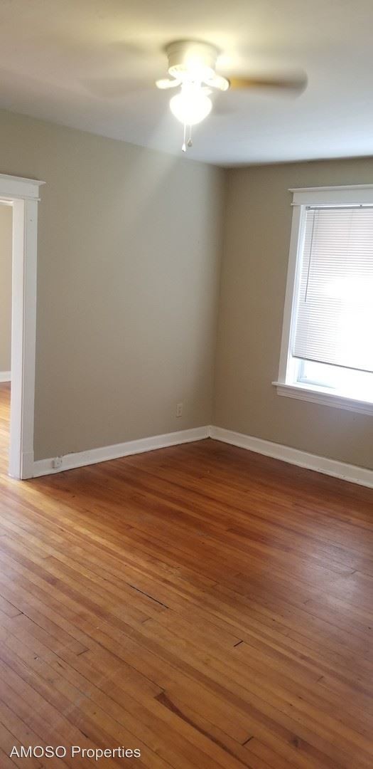 Foto del edificio - 907-909 S Sarah St