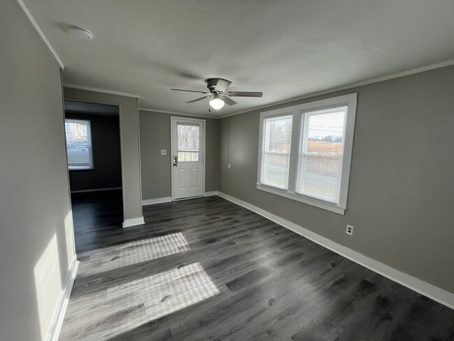 Foto del edificio - 41 Lick Hollow Rd