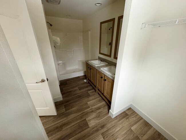 Foto del edificio - Birchwood Estates MHP