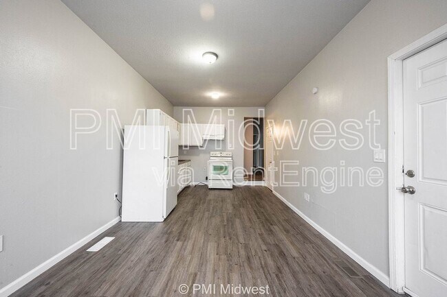 Foto del edificio - 3014 W 10th St