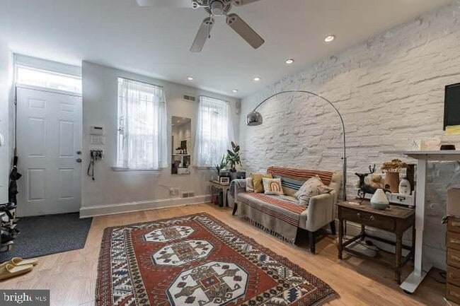 Building Photo - 1552 S Capitol St