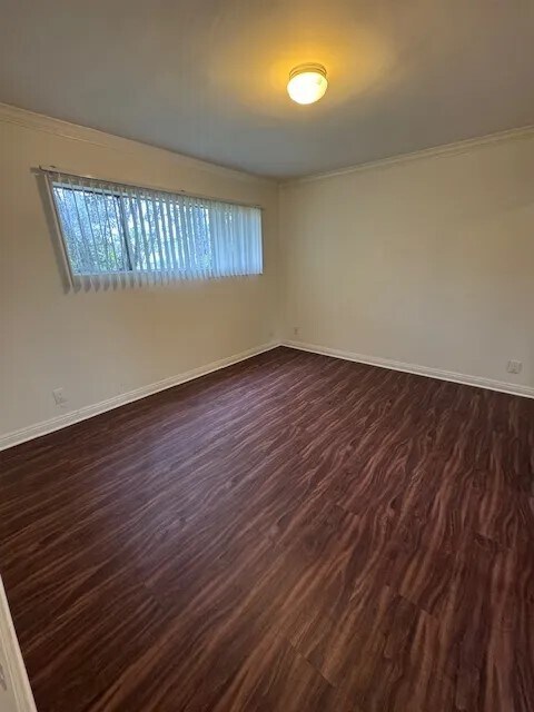 Foto del edificio - 14306 Riverside Dr