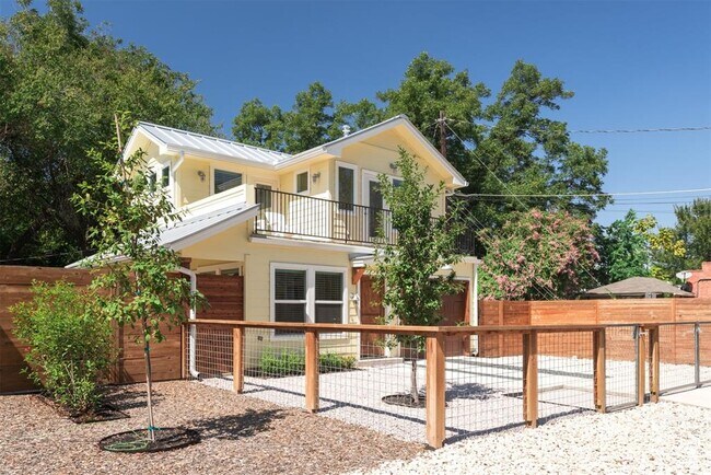 Foto del edificio - 2320 Willow St