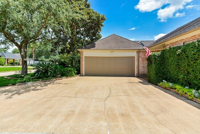 Foto del edificio - 1231 Creekford Cir