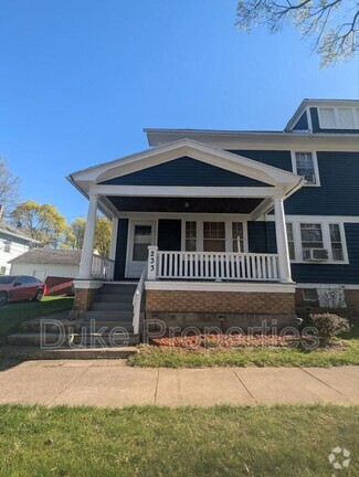 Building Photo - 233 Ellicott St