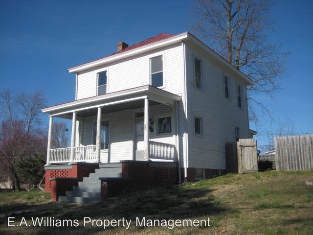 Primary Photo - 406 W Carolina Ave