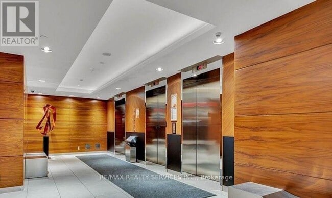 Building Photo - 5 Valhalla Inn Rd