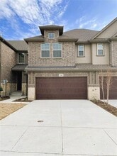 Building Photo - 2740 Majesty Dr