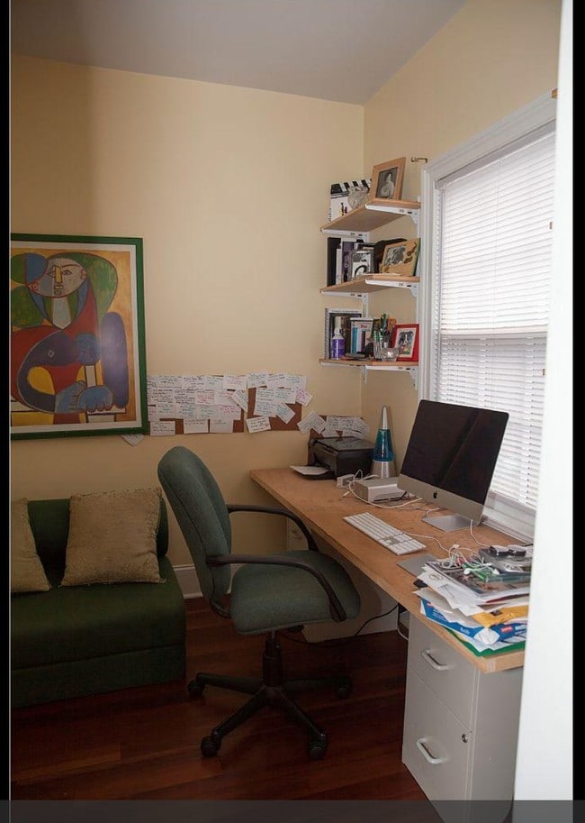 small office/laundry room - 1703 4th Ave N