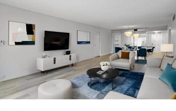 Building Photo - 4020 W Palm Aire Dr
